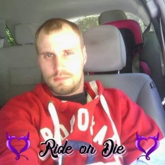 Meet your Posher, Joshua - Picture 1 of 1